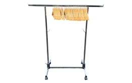 Portant et 40 Cintres Bois (Location) -